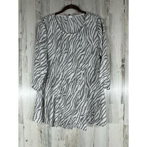 Match Point Linen Tunic‎ Top Size Smaill Oversized Gray White Zebra 3/4 Sleeve